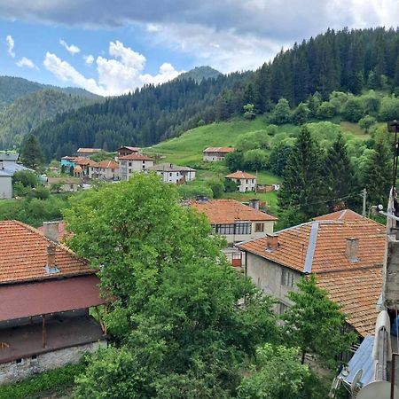 Katerci Apartment Триград Екстериор снимка